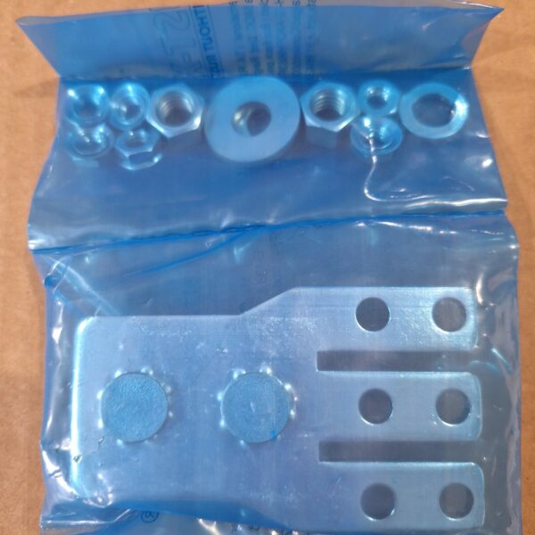 GE 3 POLE ADAPTER - 850021955 - 3/8TH BY 1 INCH 3 HOLE